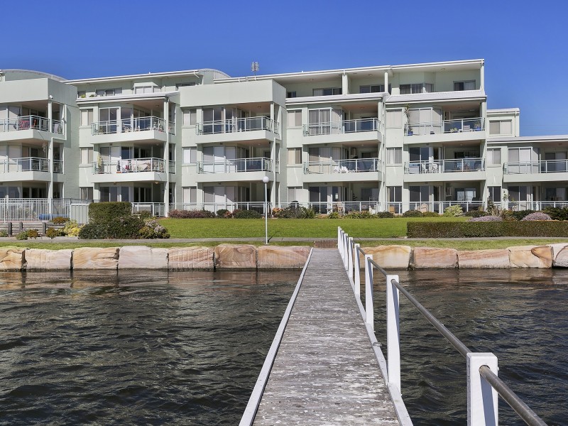 Unit 5/190-198 Main Road, Toukley NSW 2263