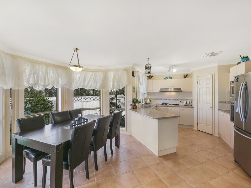25 Maheno Avenue, Blue Haven NSW 2262