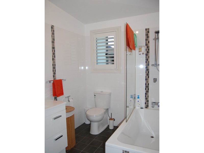 18 Springall Avenue, Wyongah NSW 2259