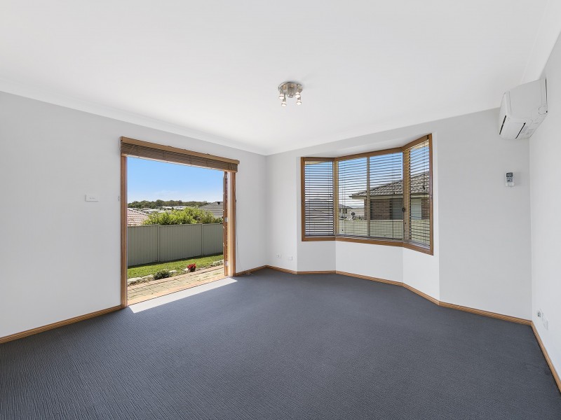 18 Foxtail Crescent, Woongarrah NSW 2259