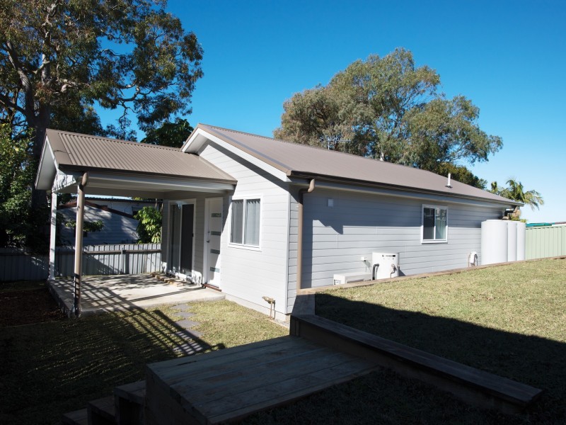 27A Jacqueline Ave, Gorokan NSW 2263