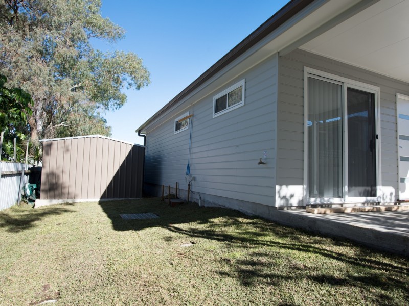 27A Jacqueline Ave, Gorokan NSW 2263
