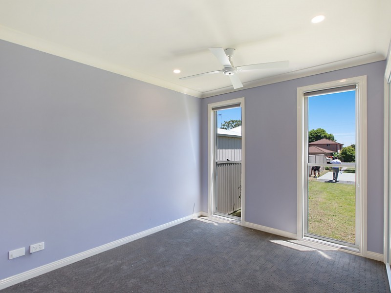 11A Holmes Ave, Toukley NSW 2263