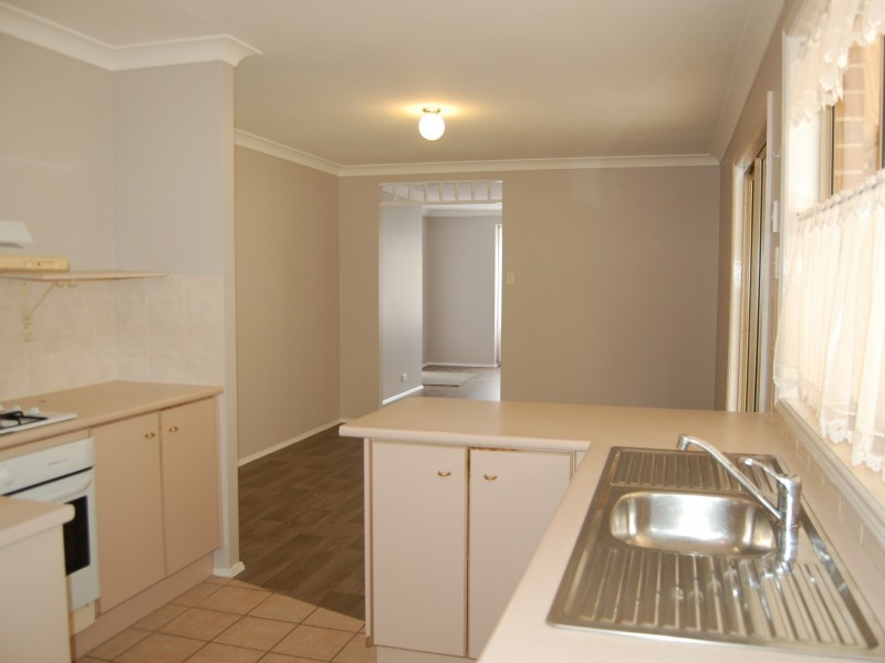 37 Hamlyn Road, Hamlyn Terrace NSW 2259