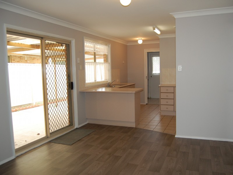 37 Hamlyn Road, Hamlyn Terrace NSW 2259