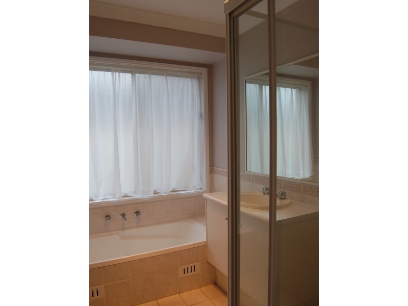 37 Hamlyn Road, Hamlyn Terrace NSW 2259