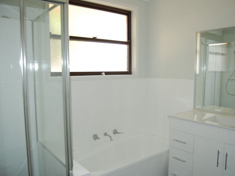 168 Tuggerawong Road, Wyongah NSW 2259