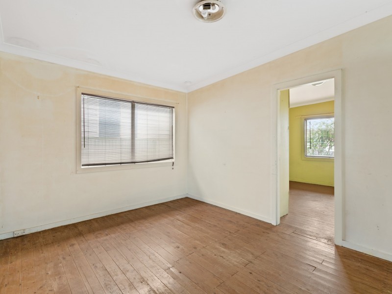 32 Georgina Avenue, Gorokan NSW 2263