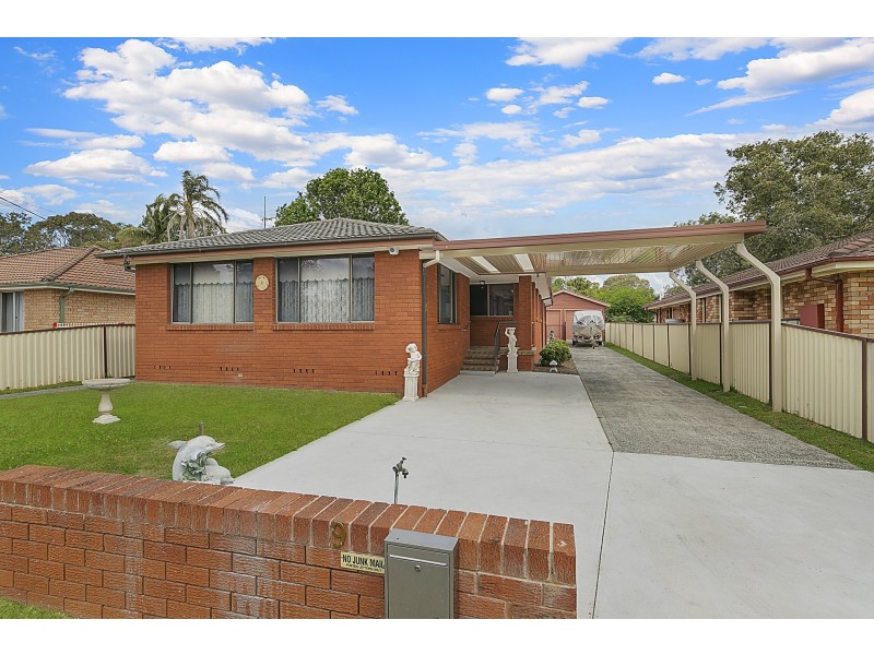 9 Fifth Avenue, Toukley NSW 2263