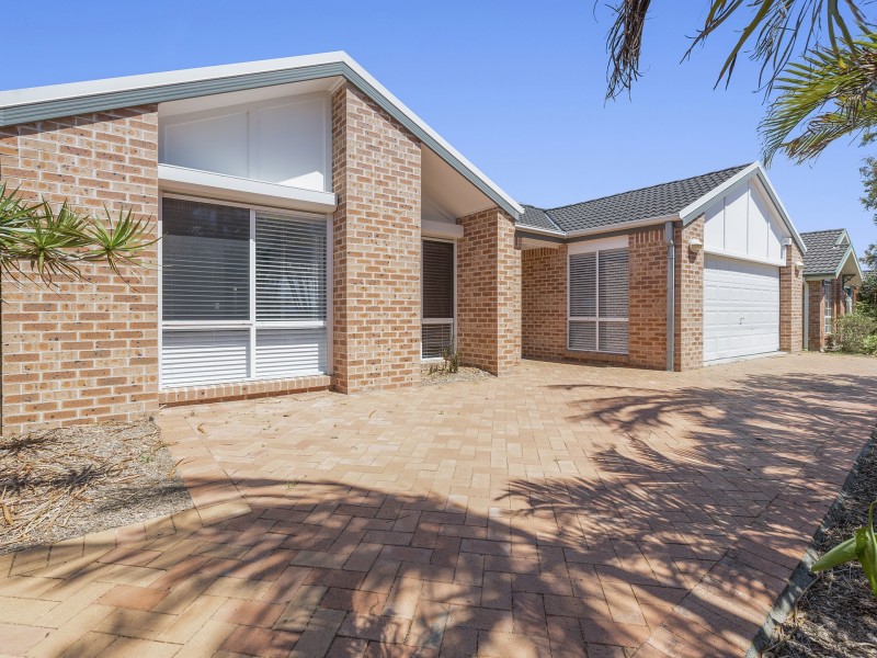 Woongarrah NSW 2259