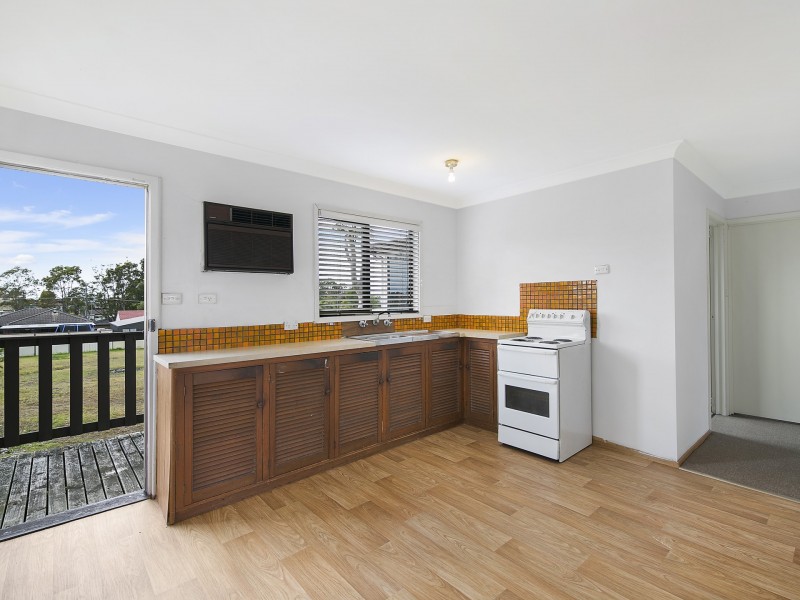 13 Discombe Avenue, Kanwal NSW 2259