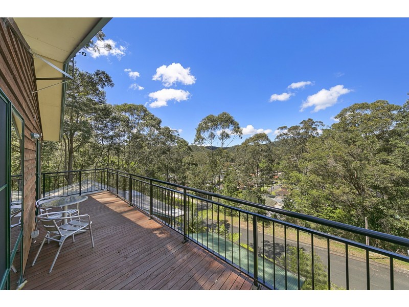 8 Moxham Street, Wyoming NSW 2250