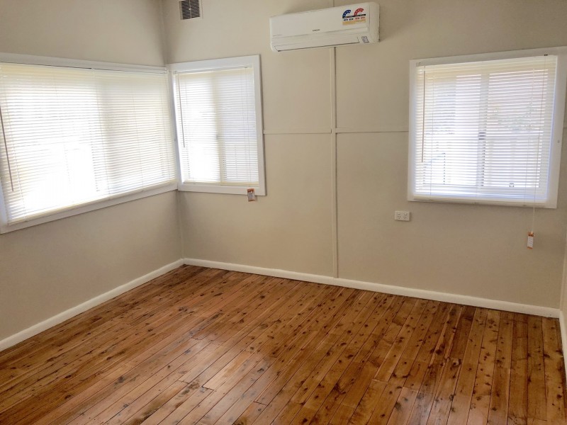 43 Wahroonga Road, Kanwal NSW 2259