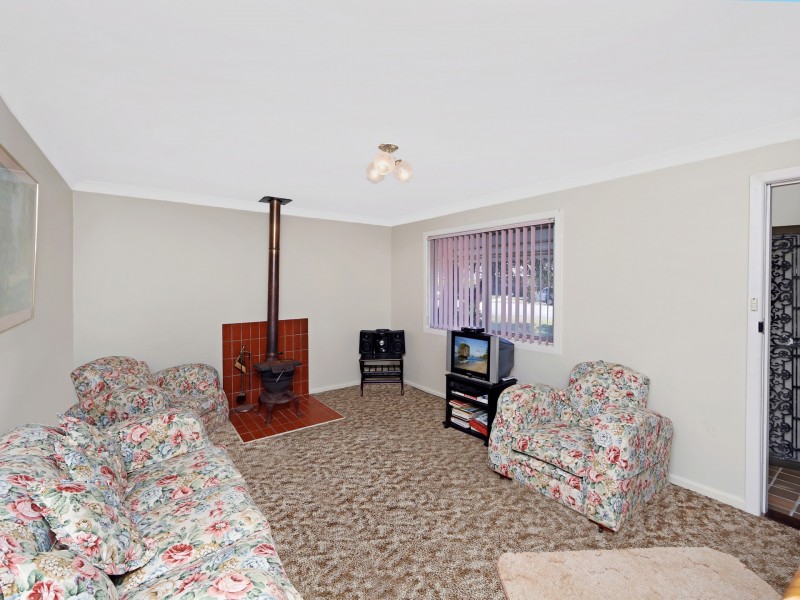 11 Alice Parade, Toukley NSW 2263