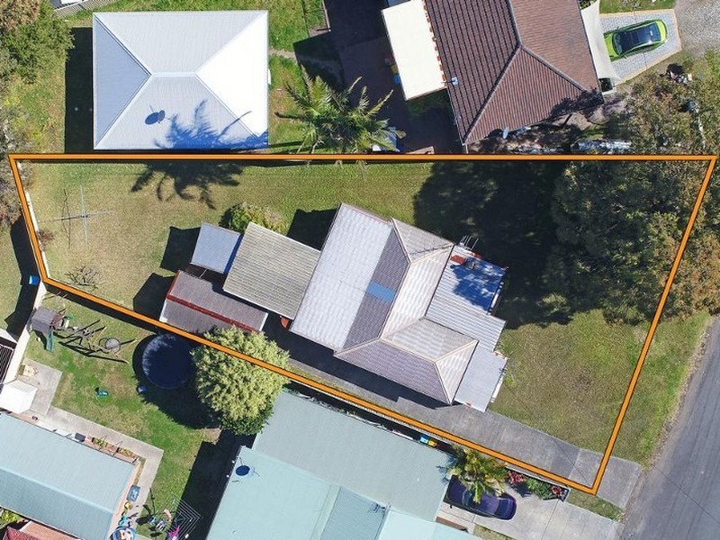 11 Alice Parade, Toukley NSW 2263