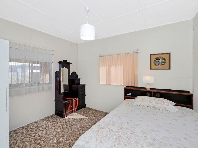 11 Alice Parade, Toukley NSW 2263