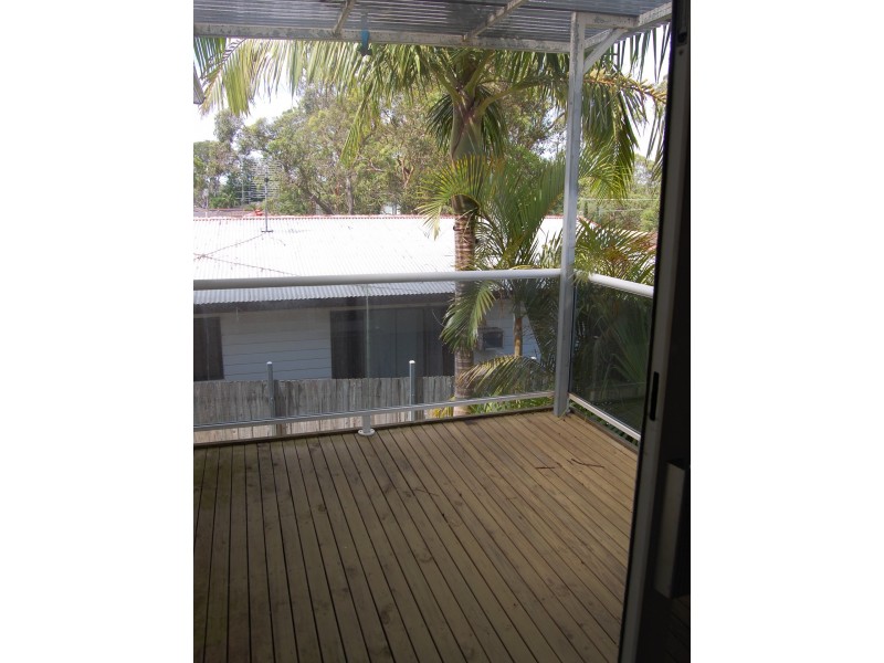 22 Kawana Ave, Blue Haven NSW 2262