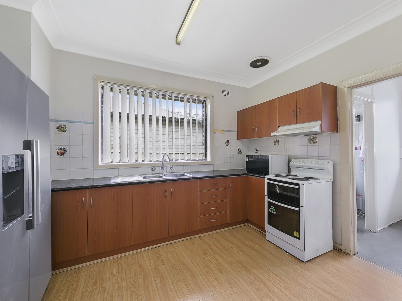53 Main Road, Toukley NSW 2263