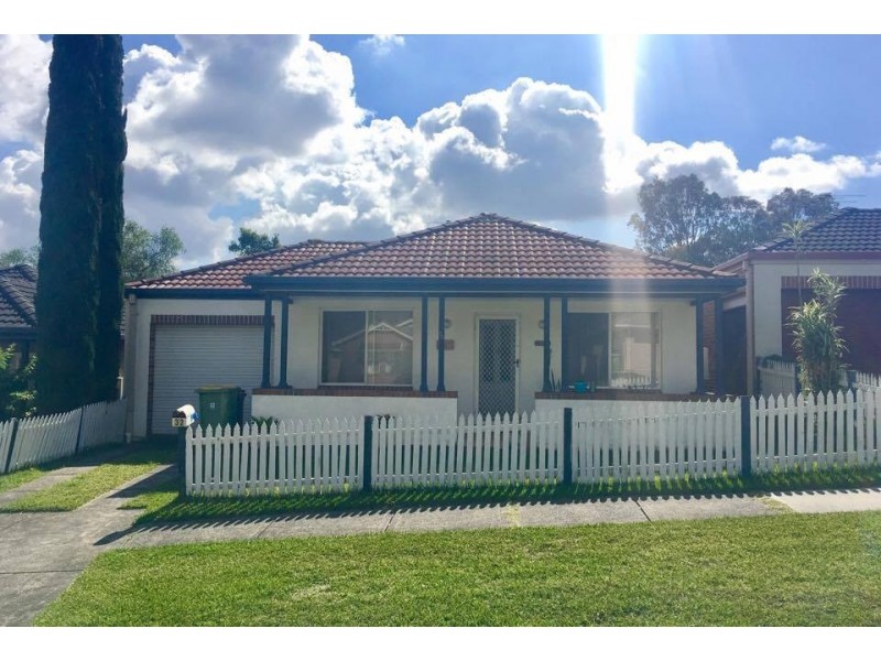 32 Raintree Terrace, Wadalba NSW 2259