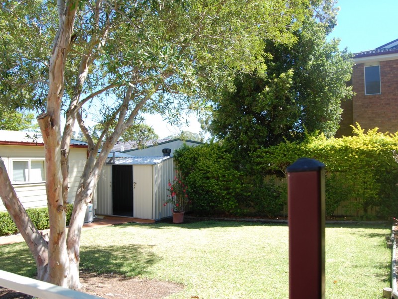 5 Ocean View Road, Gorokan NSW 2263
