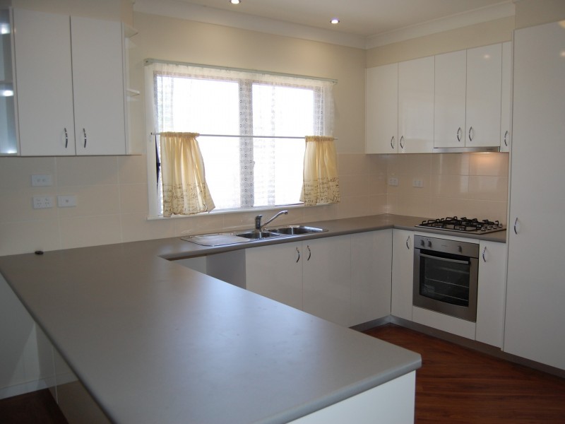 10 Summerside Street, Toukley NSW 2263