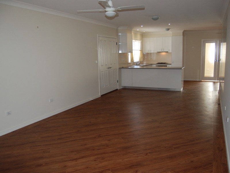 10 Summerside Street, Toukley NSW 2263