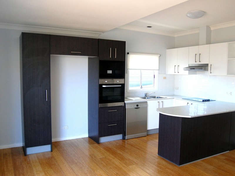 60 Craigie Avenue, Kanwal NSW 2259