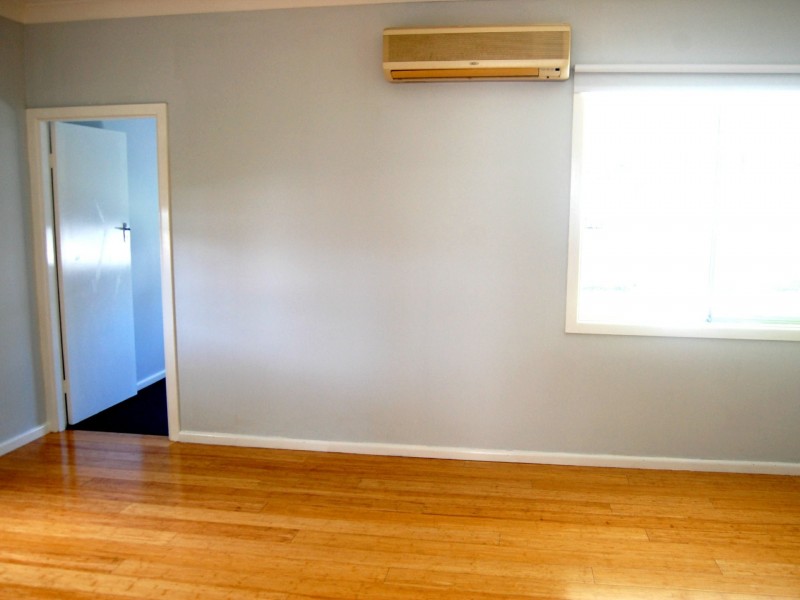 60 Craigie Avenue, Kanwal NSW 2259