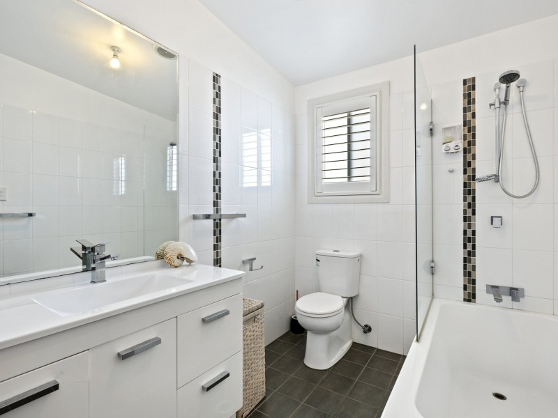 18 Springall Avenue, Wyongah NSW 2259