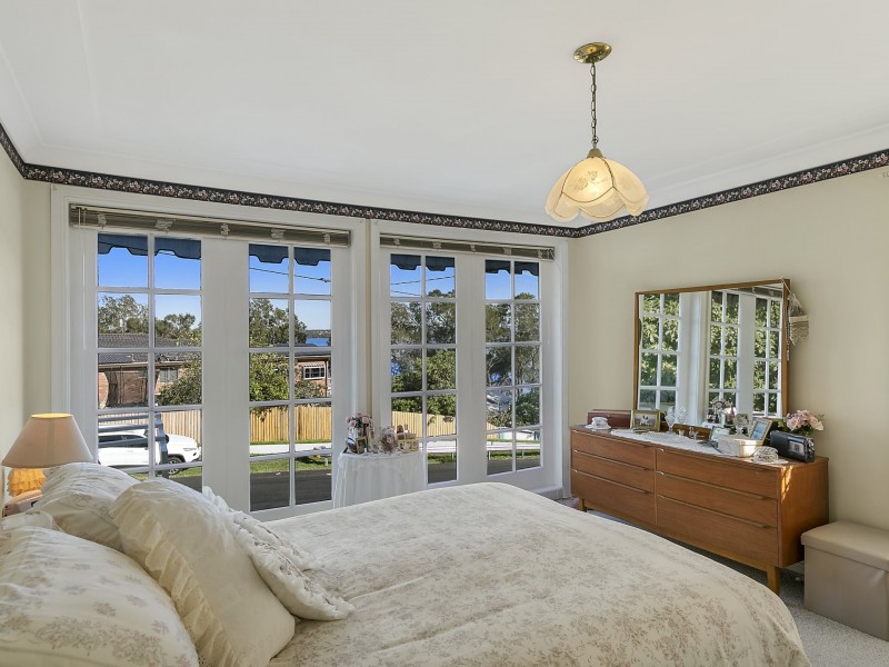 13 Peel Street, Toukley NSW 2263