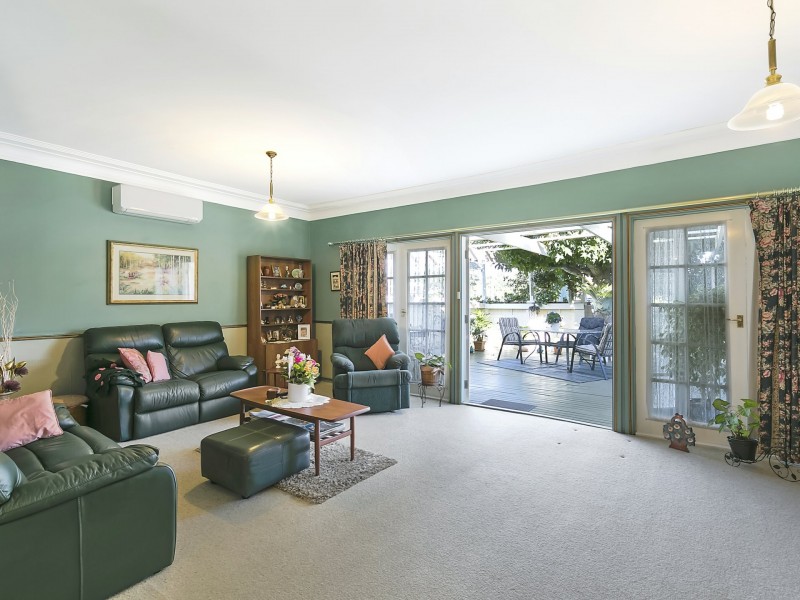 13 Peel Street, Toukley NSW 2263