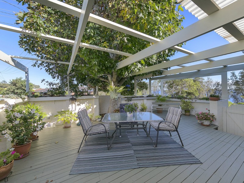 13 Peel Street, Toukley NSW 2263