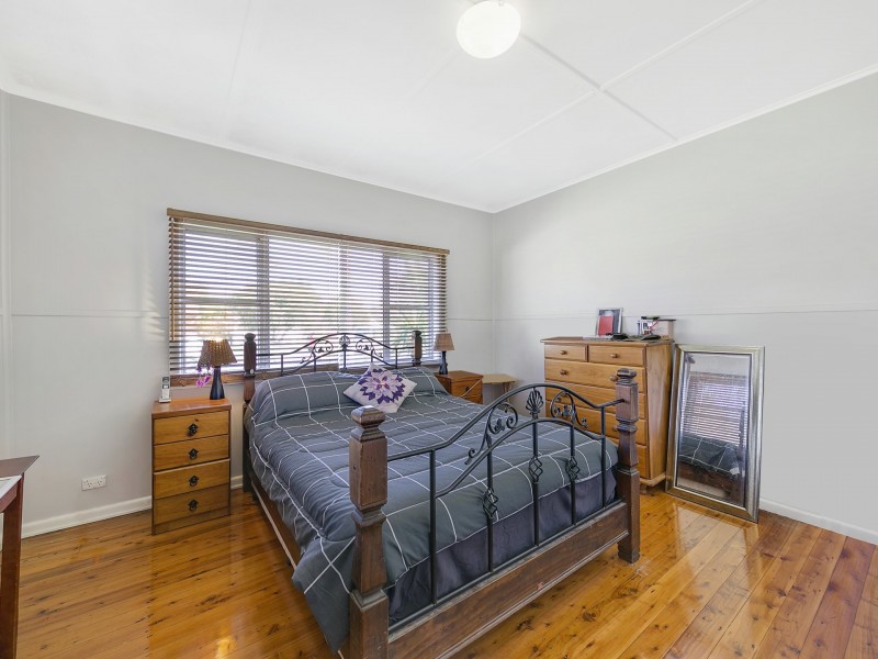 1 Avonlea Avenue, Gorokan NSW 2263