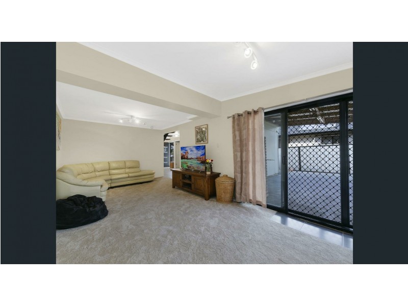 100 Dudley Street, Gorokan NSW 2263