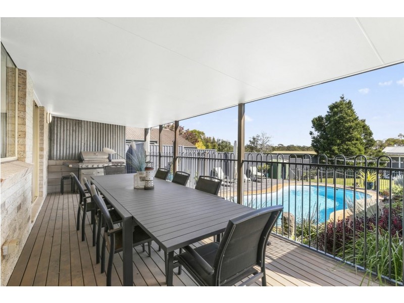 4 Braithwaite Road, Tacoma NSW 2259