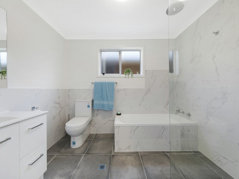 37 Sixth Avenue, Toukley NSW 2263