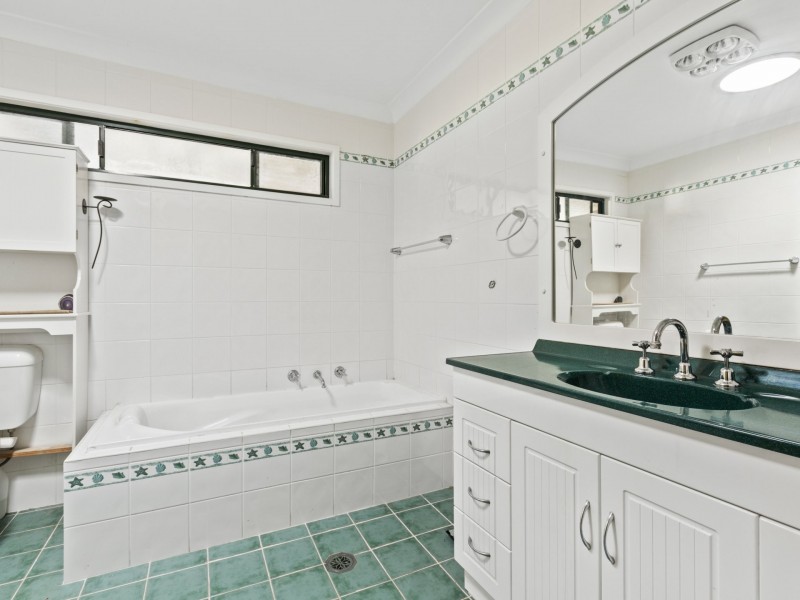 19 Goobarabah Avenue, Lake Haven NSW 2263