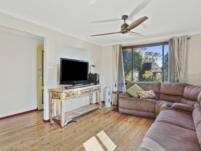 19 Goobarabah Avenue, Lake Haven NSW 2263