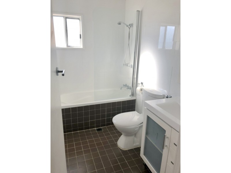 22 Barnard Crescent, Toukley NSW 2263