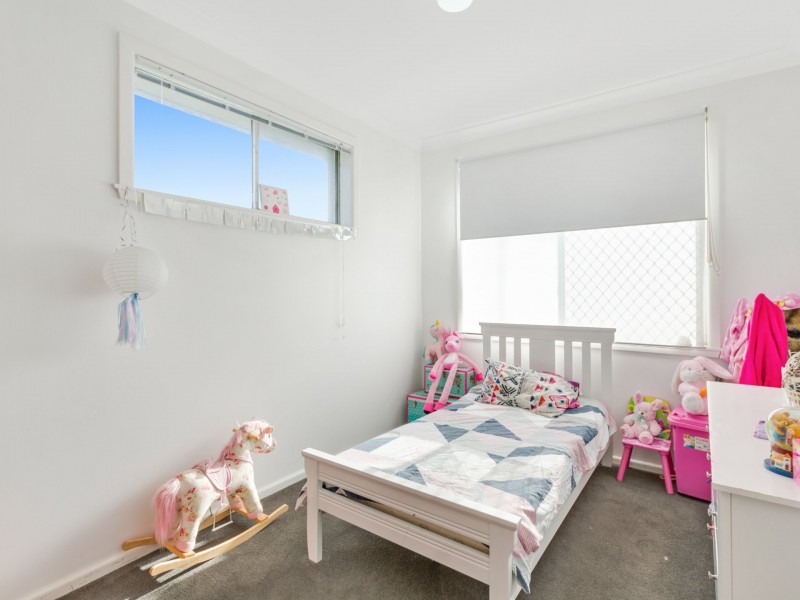 2 Moss Avenue, Toukley NSW 2263