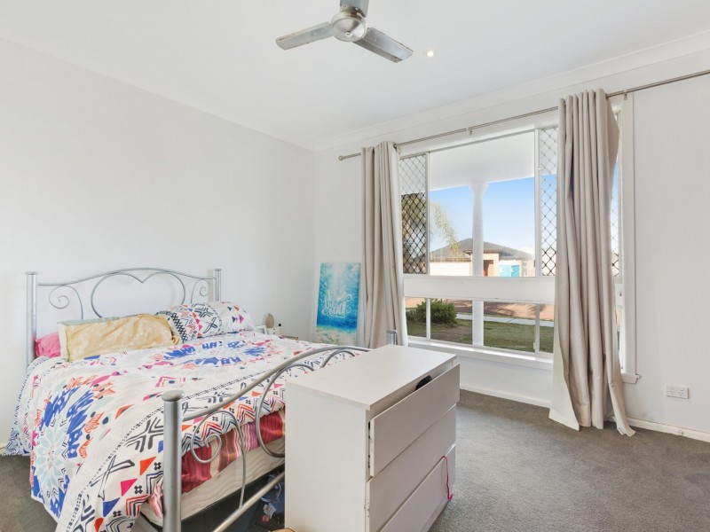 2 Moss Avenue, Toukley NSW 2263