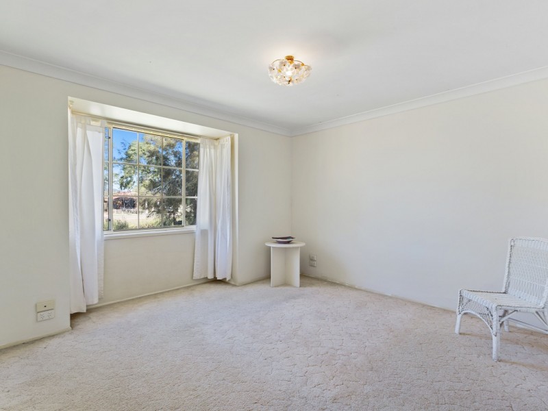 18 Kite Crescent, Hamlyn Terrace NSW 2259