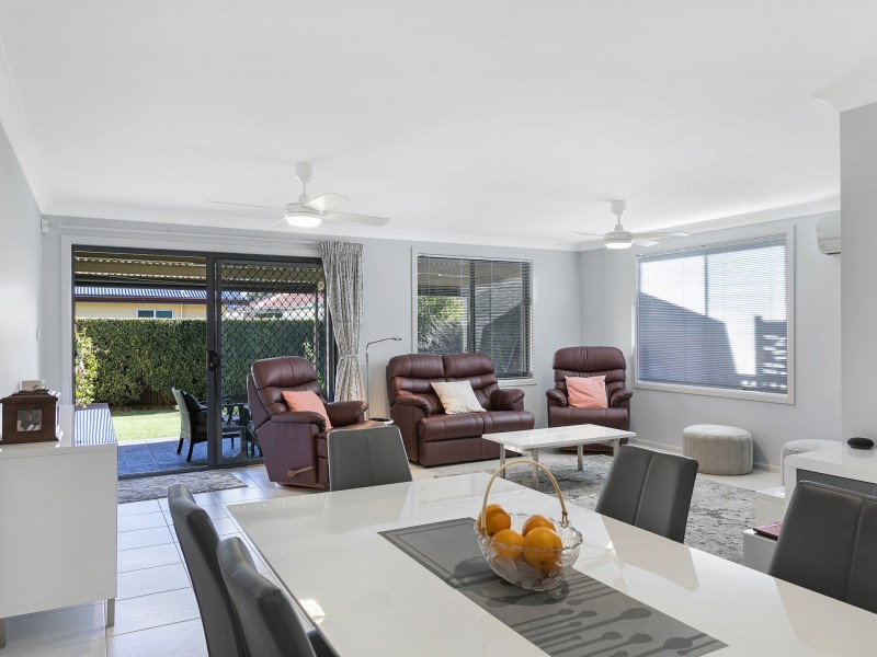 4A Crown Street, Toukley NSW 2263