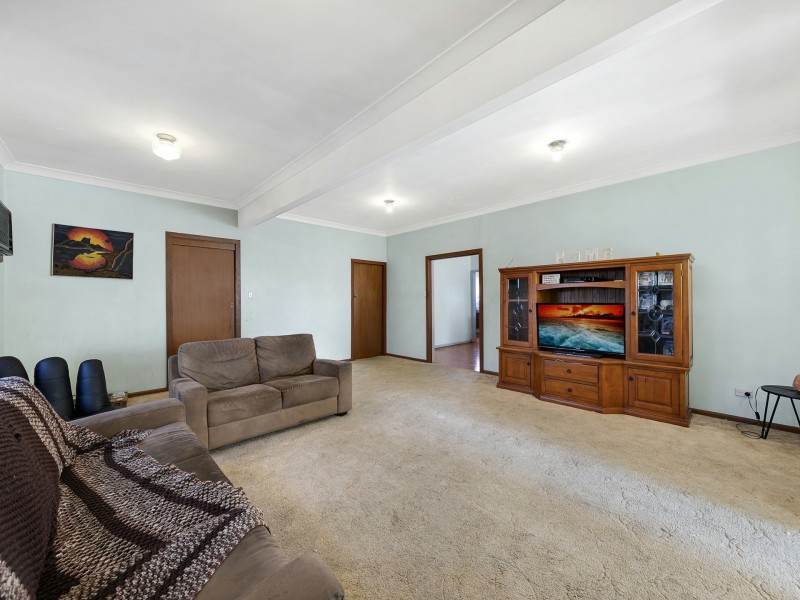 82 Main Road, Toukley NSW 2263