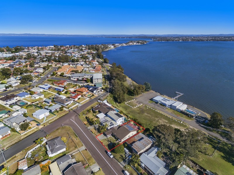 6 Leonard Avenue, Toukley NSW 2263