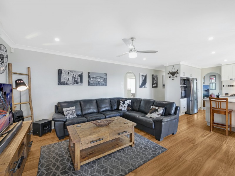 15 Forster Avenue, Watanobbi NSW 2259