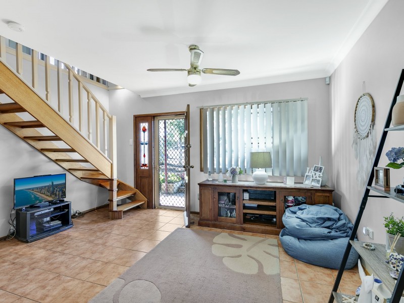 284 Buff Point Avenue, Buff Point NSW 2262