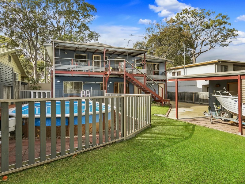 284 Buff Point Avenue, Buff Point NSW 2262
