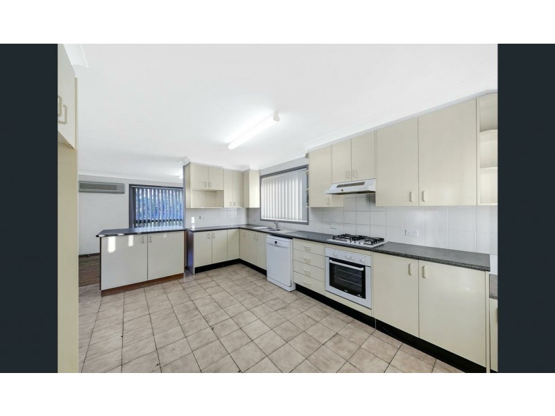 13 Hopetown Road, Kanwal NSW 2259