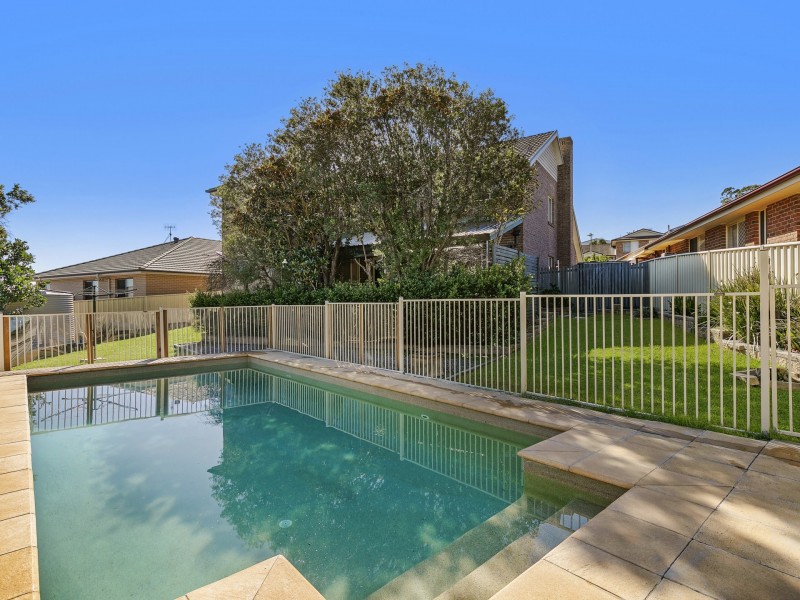 9 Lupin Close, Woongarrah NSW 2259